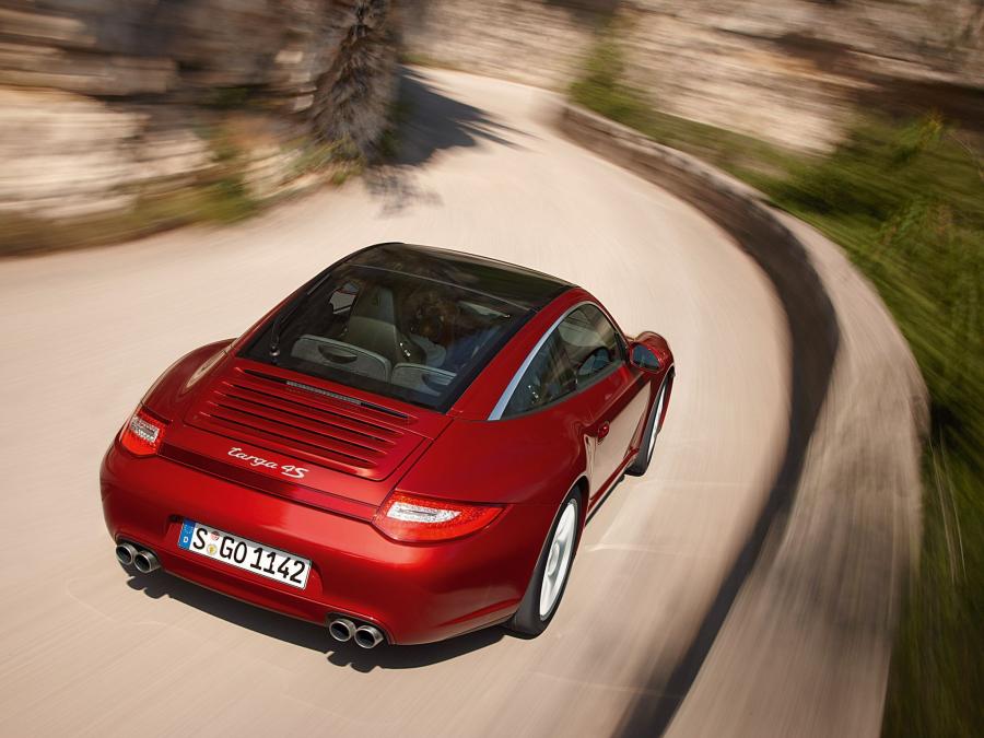  Porsche 911 Targa 4S 2008 года  (фото 27 из 41)